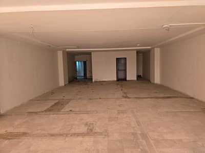 Progressive centre office for Rent 1800sqft in shahar e Faisal.