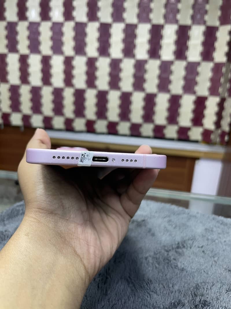 iphone 15 Plus 3