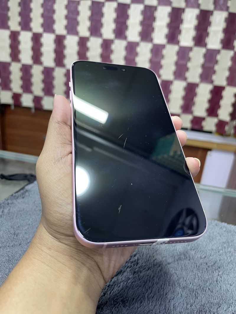 iphone 15 Plus 4