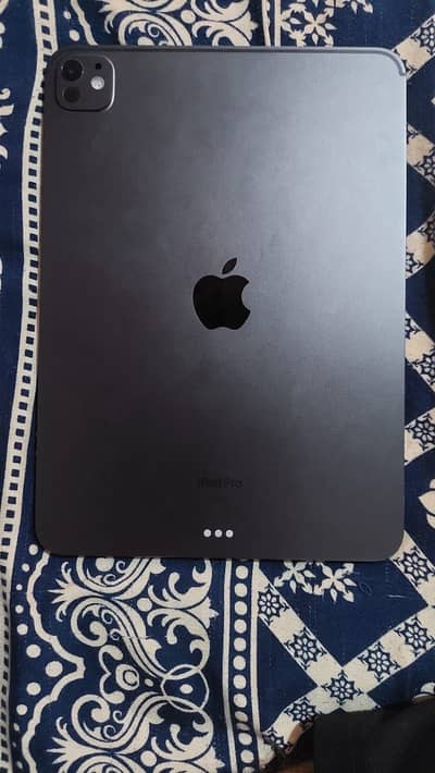 Ipad M4