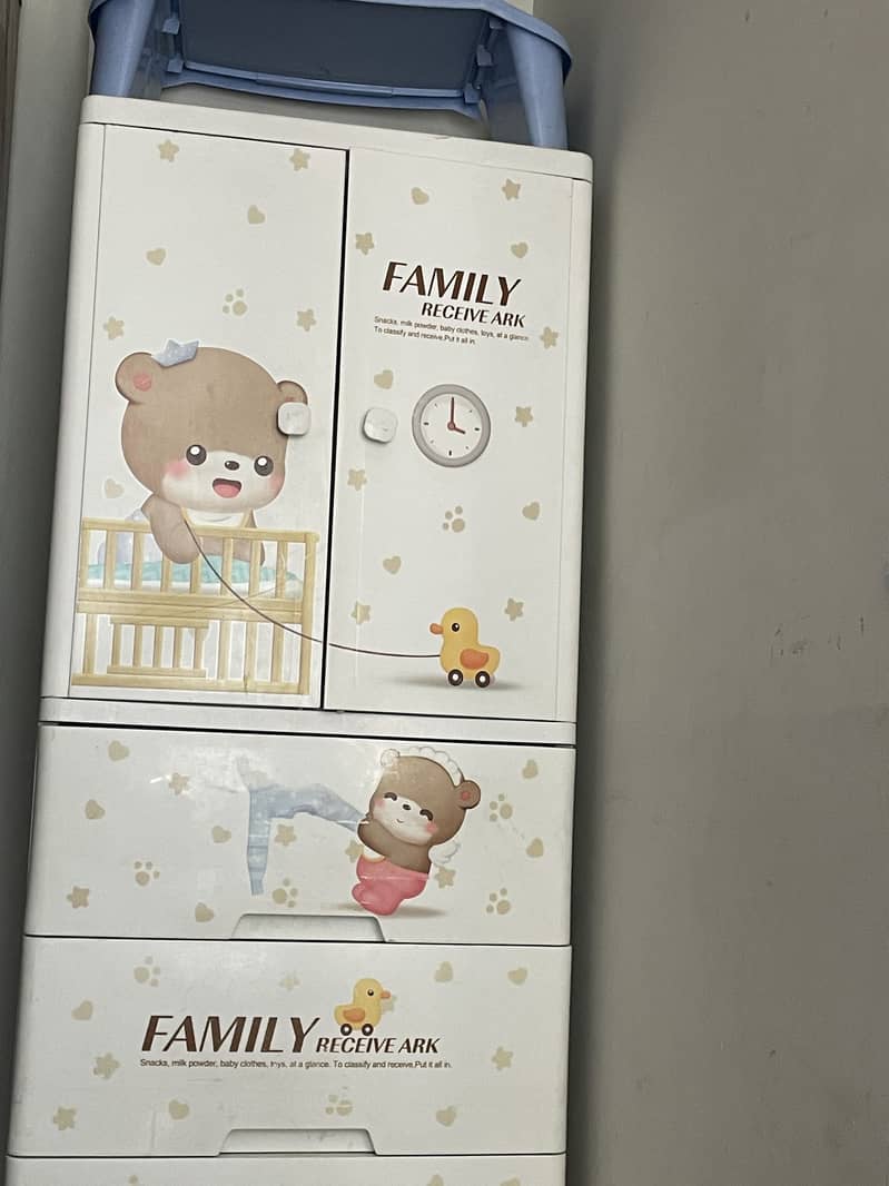 Baby cupboard in good condition !! With spacious place 2