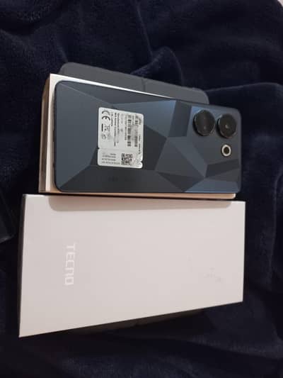 Tecno camon 20