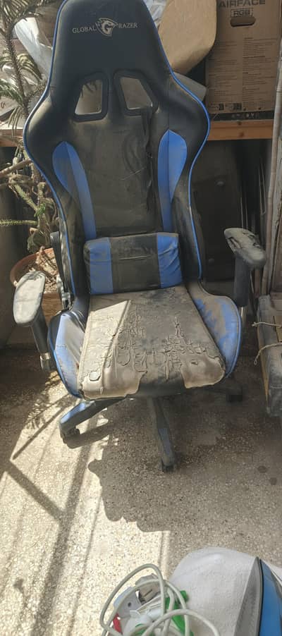 selling gaming chair