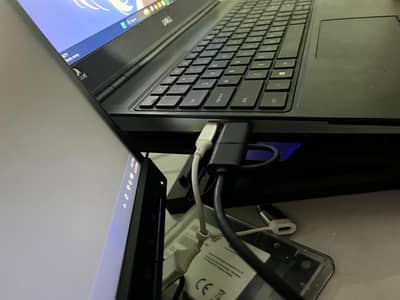 Dell Precision 7560 – High Performance Workstation Laptop