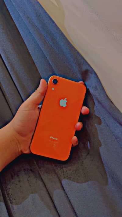 Iphone XR 128gb dual sim pta approved 10/10 91% health original