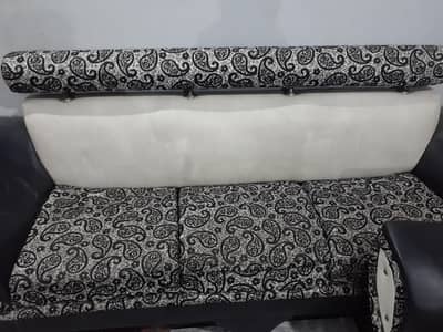 7 seater sofa like new condition