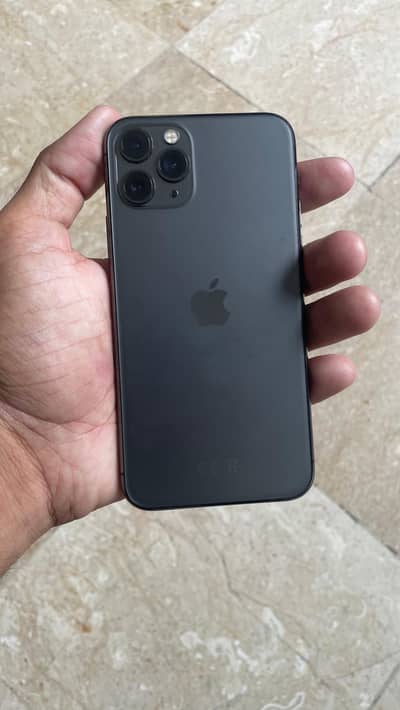 iPhone 11 Pro Black _ 64GB