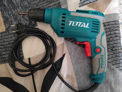TOTAL 500 WATT ELECTRIC DRIL TOTAL 500W Electric Drill – Almost New, H