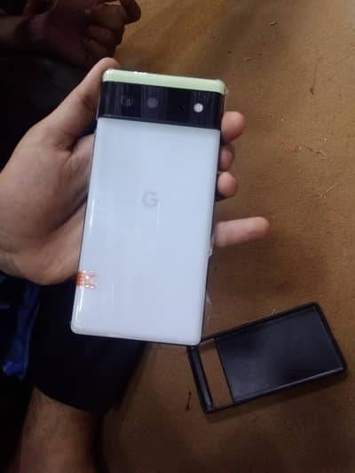 GOOGLE PIXEL 6