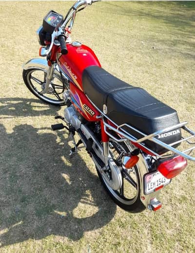 Honda 70 cc bike urgent for sale 03708336174