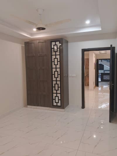 Flat for sale in arch apartment g-11 Islamabad