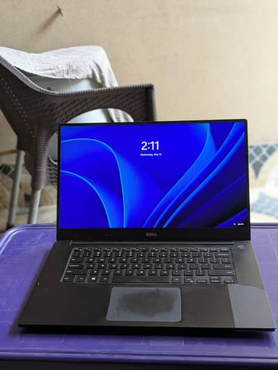 Dell Precision 5520 16GB-256GB 4GB GPU