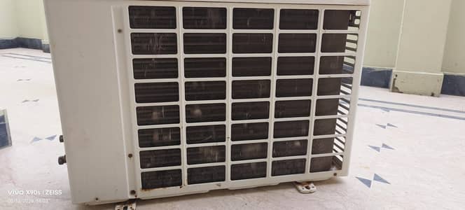 Hauling Japani Split AC 1.5 ton