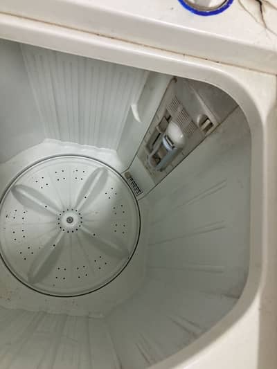 Haier twintub Washing machine