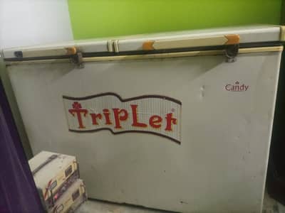 02 DOOR DEEP FREEZER URGENT SALE