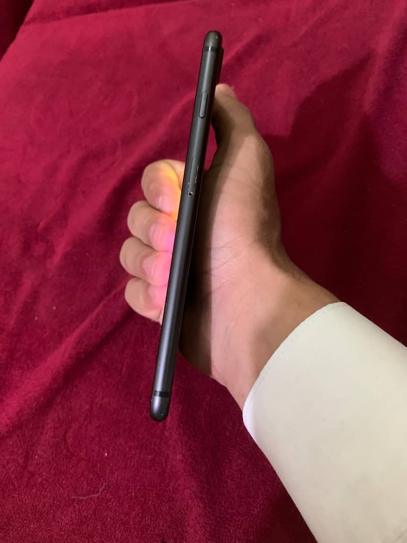 iphone 8 plus 2