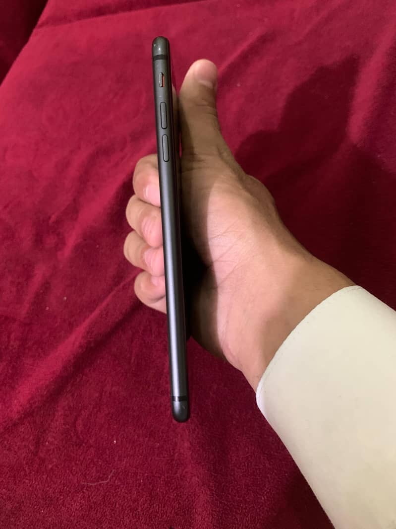 iphone 8 plus 3