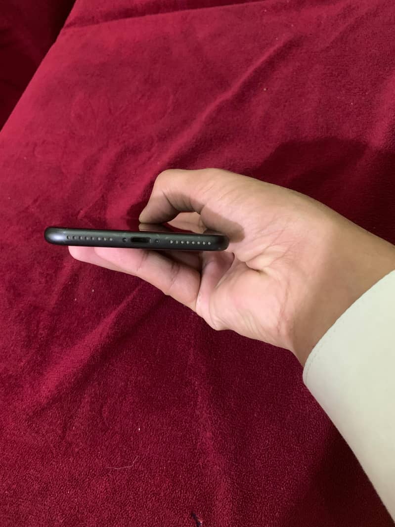iphone 8 plus 4