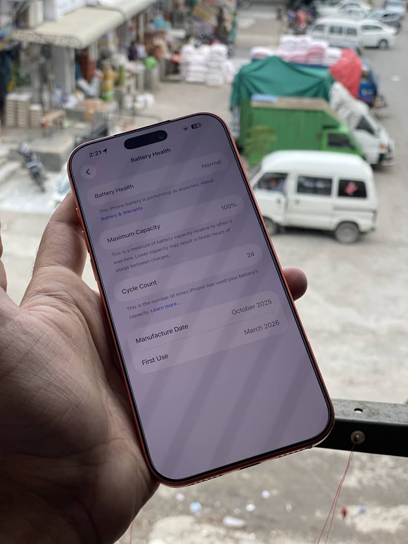 Iphone 17 pro max 4