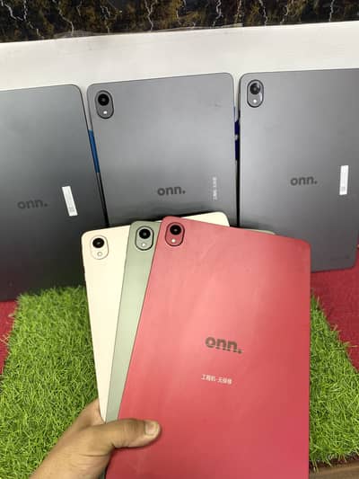 Onn 12pro 6/128