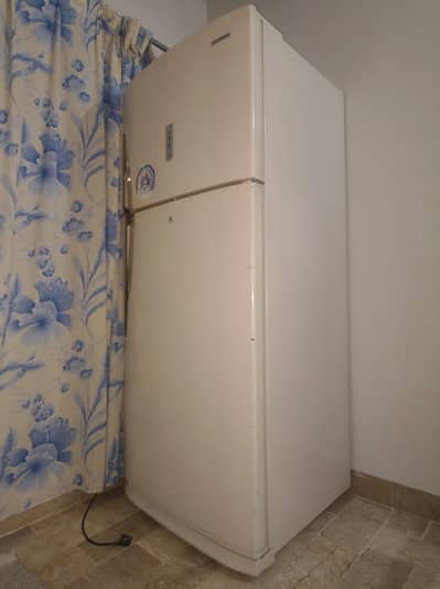 Fridge - Samsung - full size