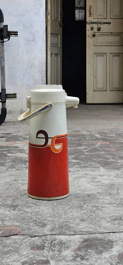 thermos [2.5 L] for sale