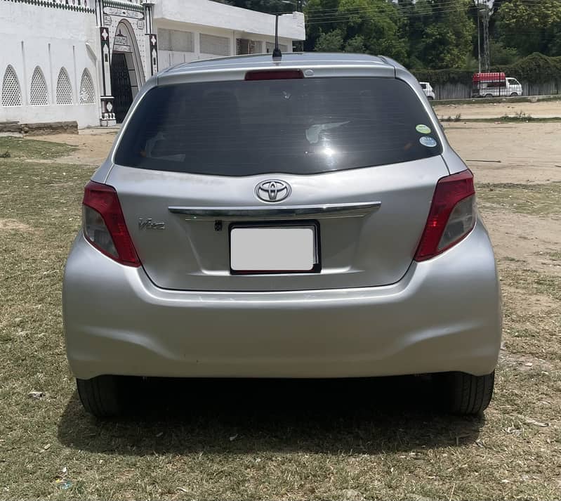 Vitz 2012/15 0
