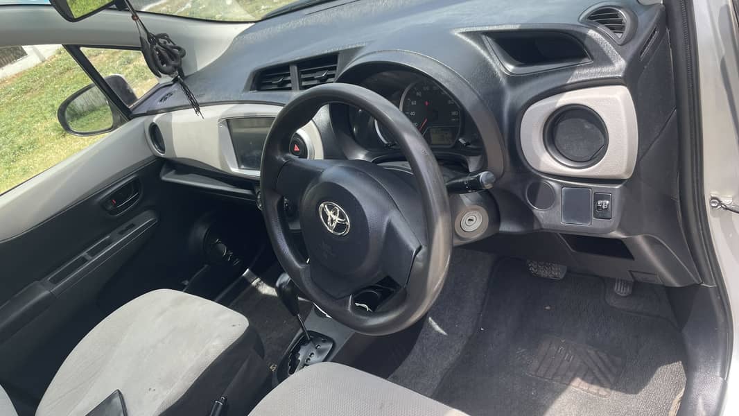 Vitz 2012/15 5