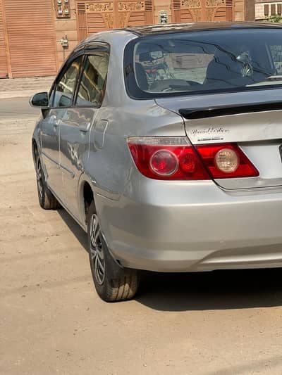 Honda city 1300cc