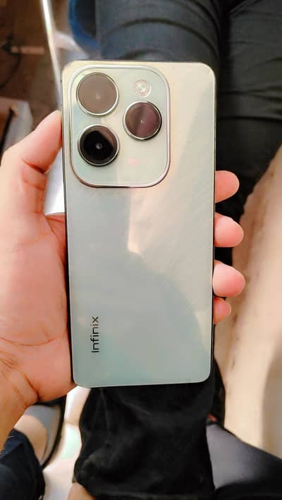 Infinix hot 40 pro