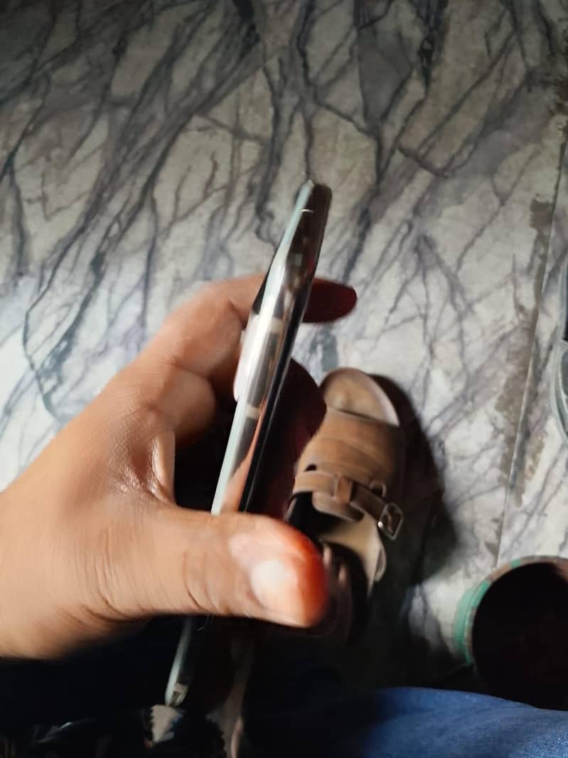 Google pixel 7 pro 4