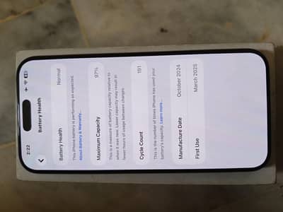 i am selling apple iPhone