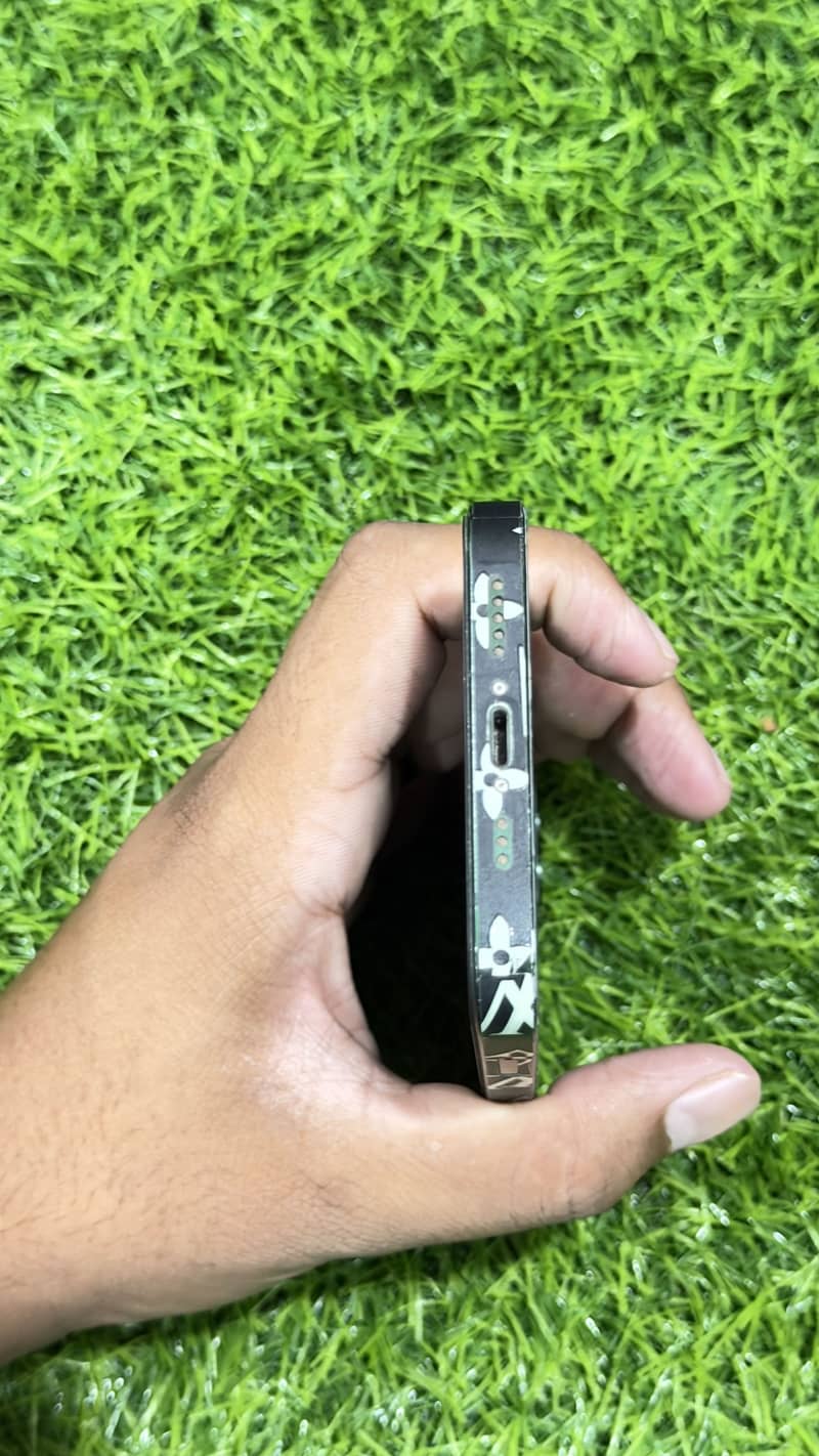 Iphone 13 5