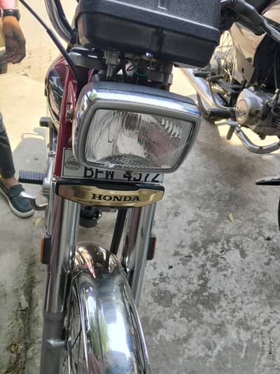Honda 125 sale