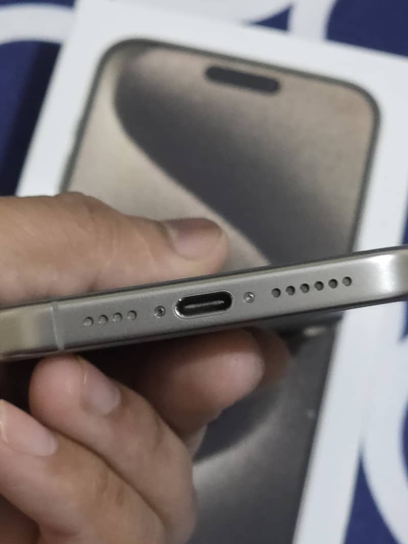 Iphone 15 pro max 2