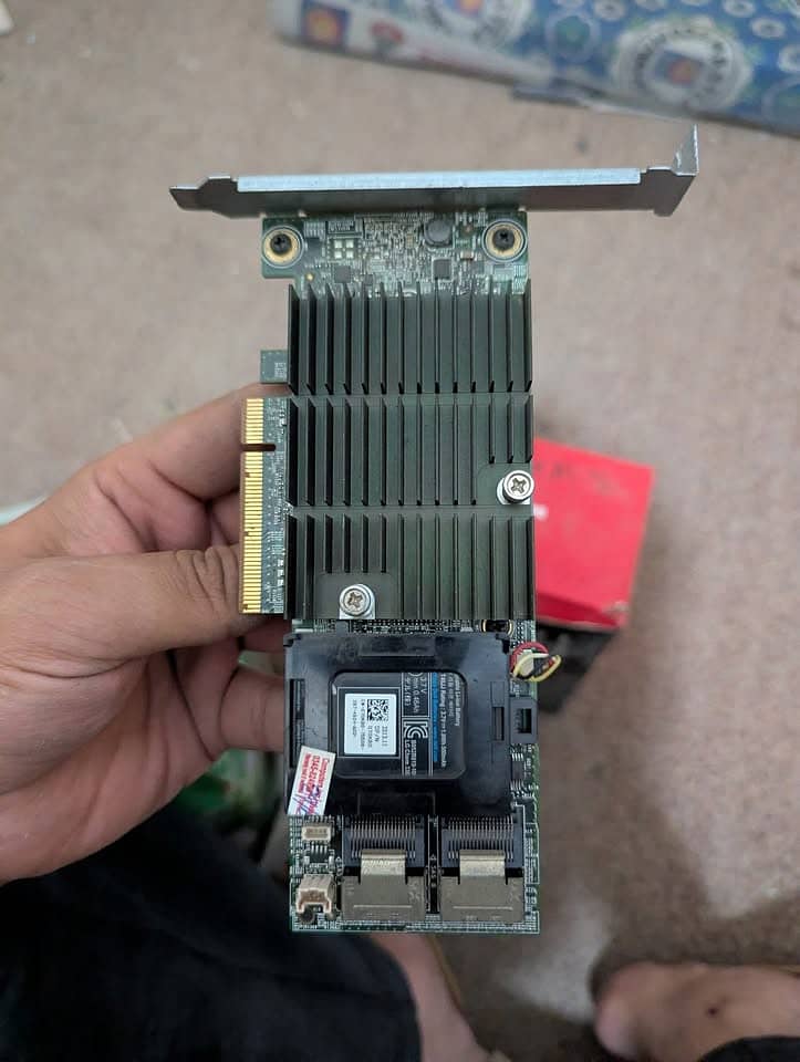 Dell PERC H710 RAID controller card 0