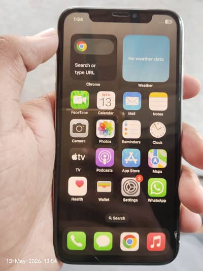 Iphone X non pta urgent sale. Whatsp 03227146495