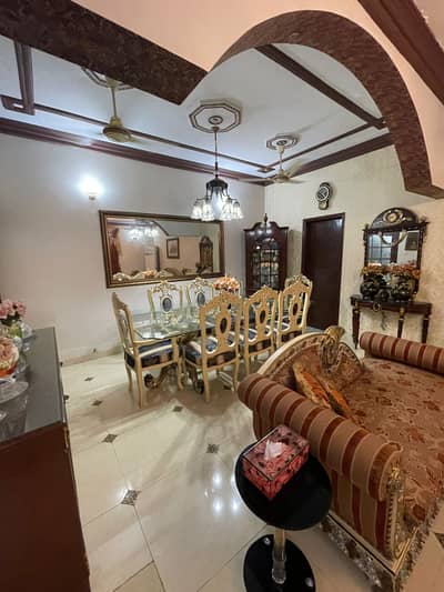 250 Sq. Yards Pair Bungalow For Sale In Clifton Block 5 Prime & Secure Location.