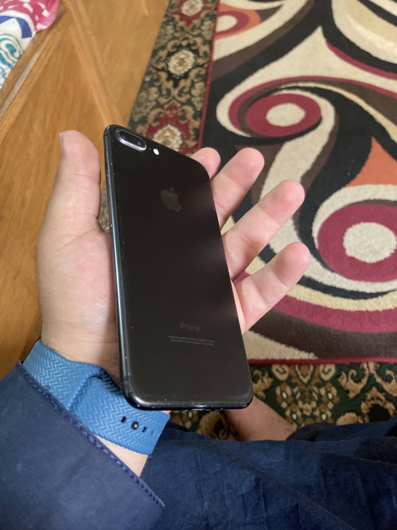 Iphone 7plus 9/10 exchange possible 4