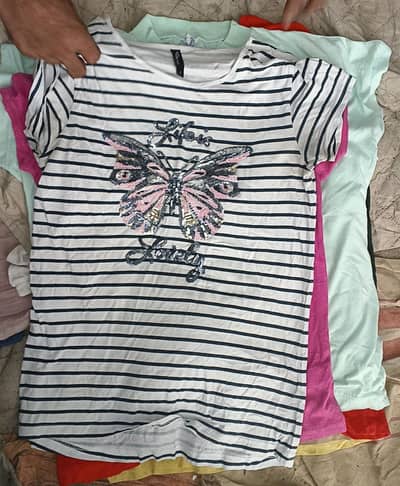 Ladies t shirt only 60 Ruppes per pcs Karachi