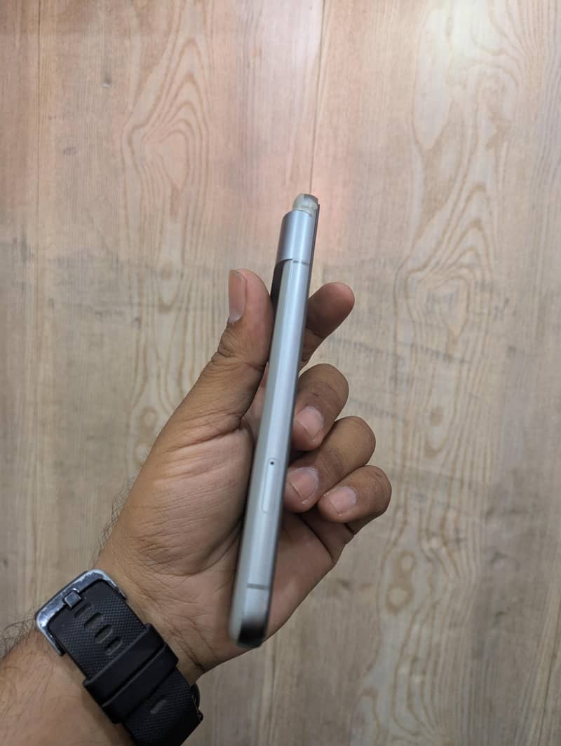 Pixel 8 1