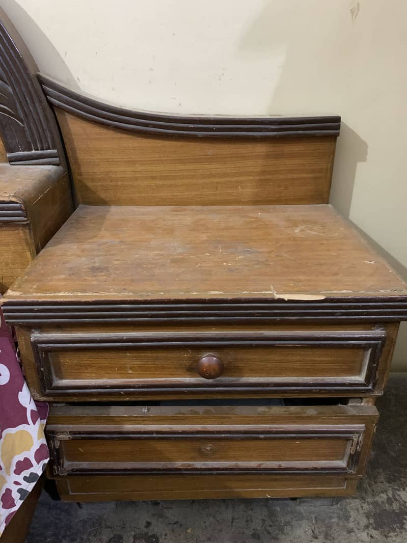 Double bed - good condition 6