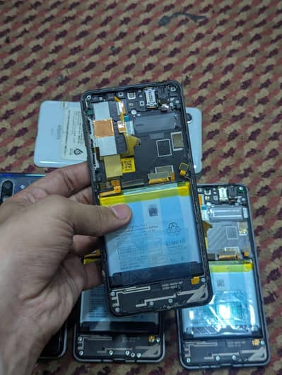 Aquos Panels & Parts Available –| R2 R3 R5 R6 Zero 2 Zero 5G Sense 5G