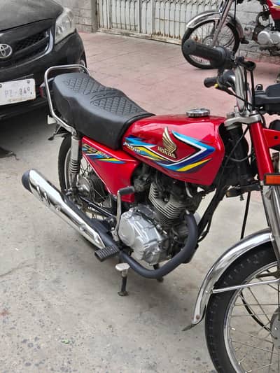 Honda CG 125 mode 2017Lahore num