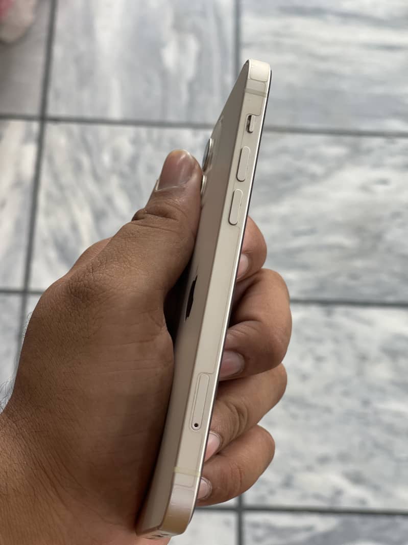 iPhone 12 1