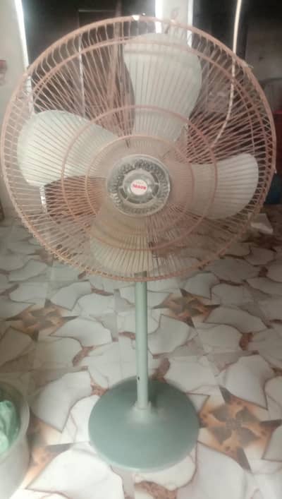 Used Pedestal fan in good condition