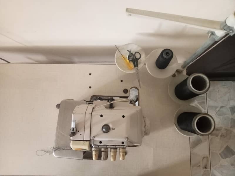 Overlock Sewing Machine 2