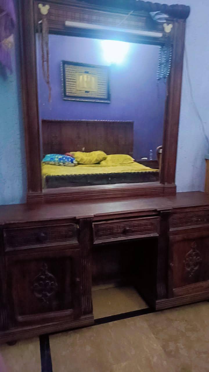 used bed set 1