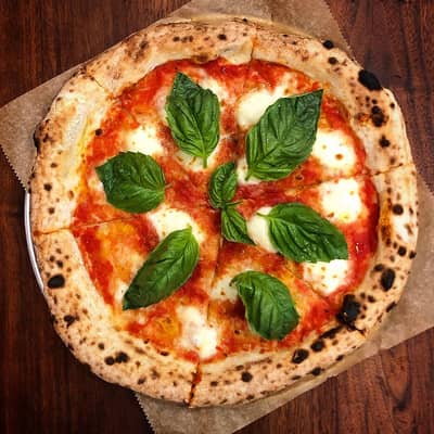Neapolitan pizza chef required