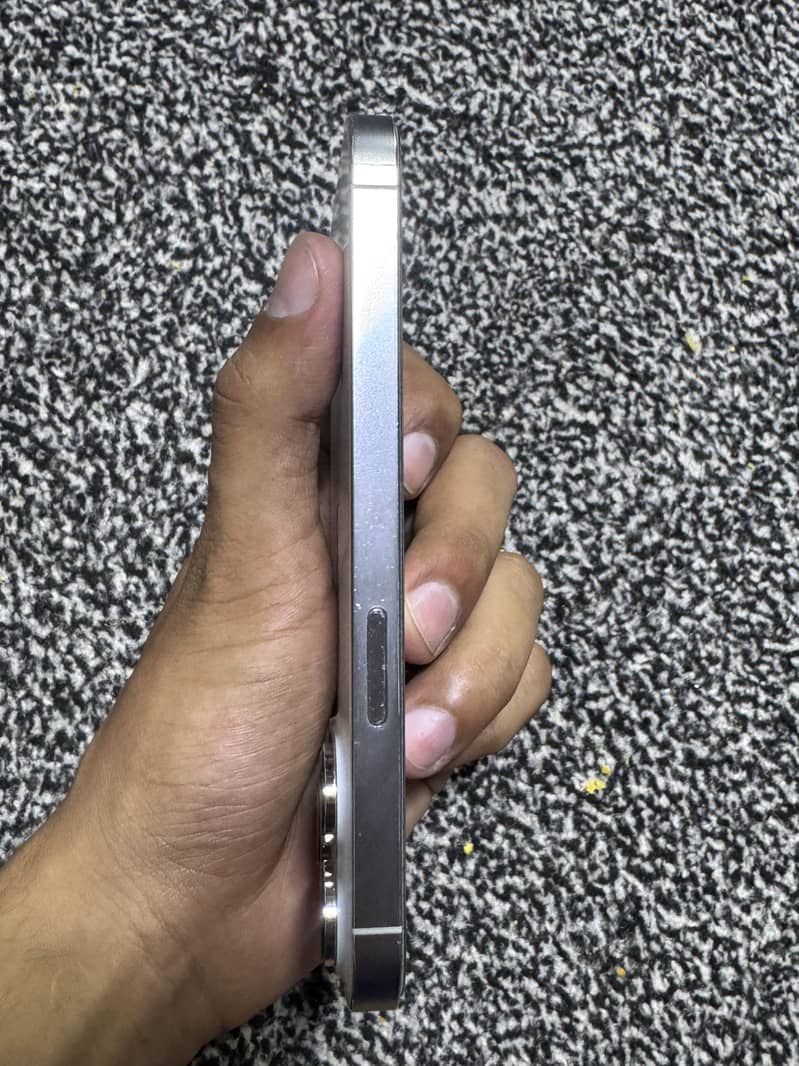 Iphone 14 pro 3